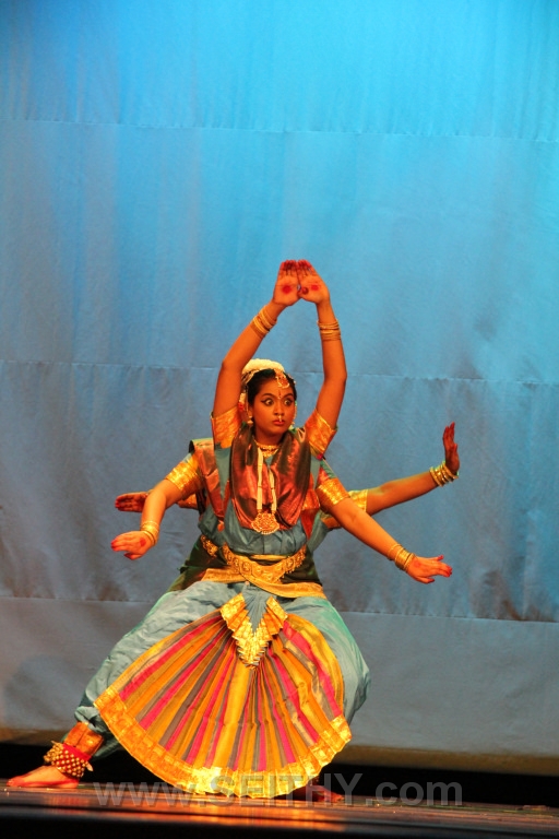 LORDKRISHNA-TORONTO300313SEITHY (349)